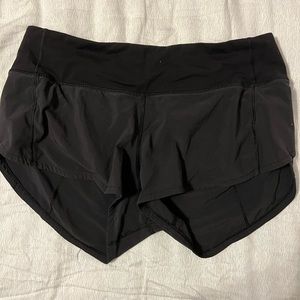 Lululemon speed up shorts size 4